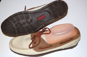 Cole Haan Fire Island Boat Mens Ivory Brown Leather Boat Shoes 9M EUC