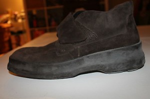 BOSS HUGO BOSS Brown Suede Driving Shoes Size 42 Italy Casual Shoes