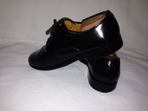COLE  HAAN  MENS OXFORDS  SIZE 9 D