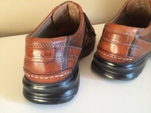 CLARKS Mens Size 8.5 M Brown Leather 2 Tone Lace Up Oxfords