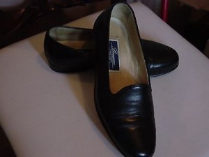 Bragano Cole Haan size 8M Men Black Leather Tuxedo loafers, shoe -Bologna Italy