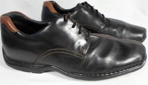 COLE HAAN Men’s DRIVING Oxfords Loafers Shoes Lace-Up Black Leather 9 1/2 M EUC