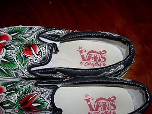 Men’s vintage rare Vans by Oliver Peck rose tatoo slip on sneaker 12 M VGUC